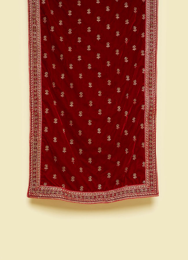 Manyavar Men Festive Red Velvet Dupatta image number 1