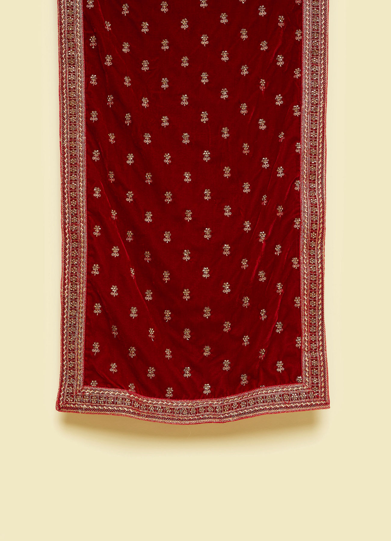 Manyavar Men Festive Red Velvet Dupatta