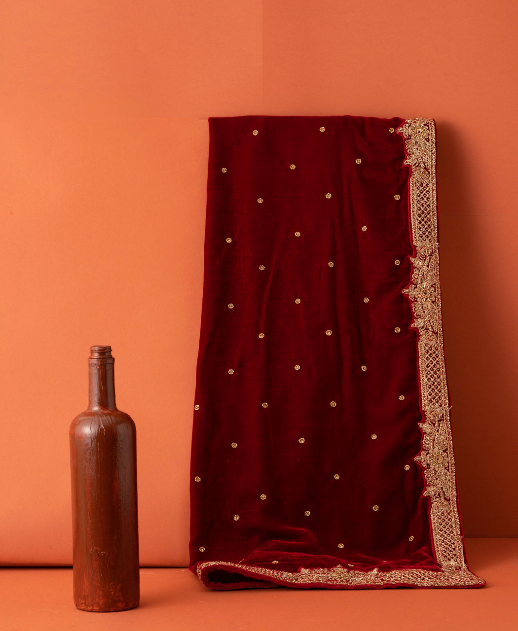 Manyavar Men Classic Red Bel Buti Patterned Dupatta