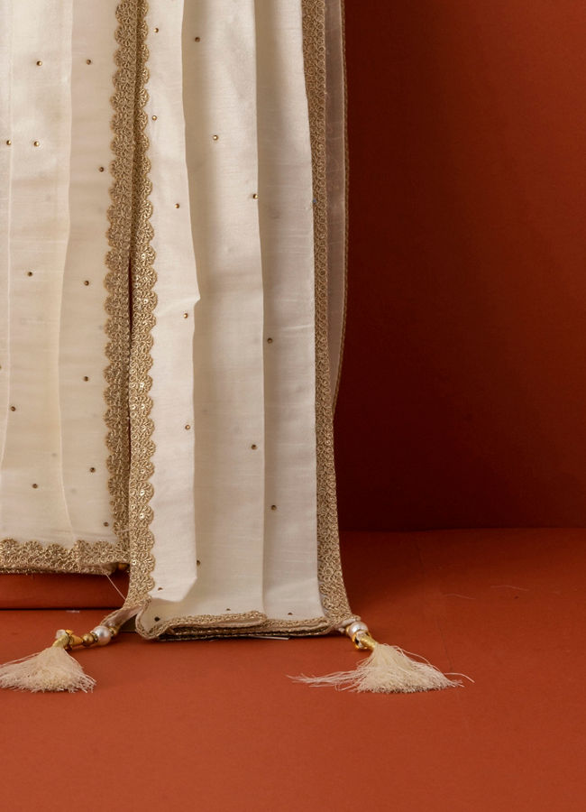 Manyavar Men Cream Gota Patti Bordered Stole