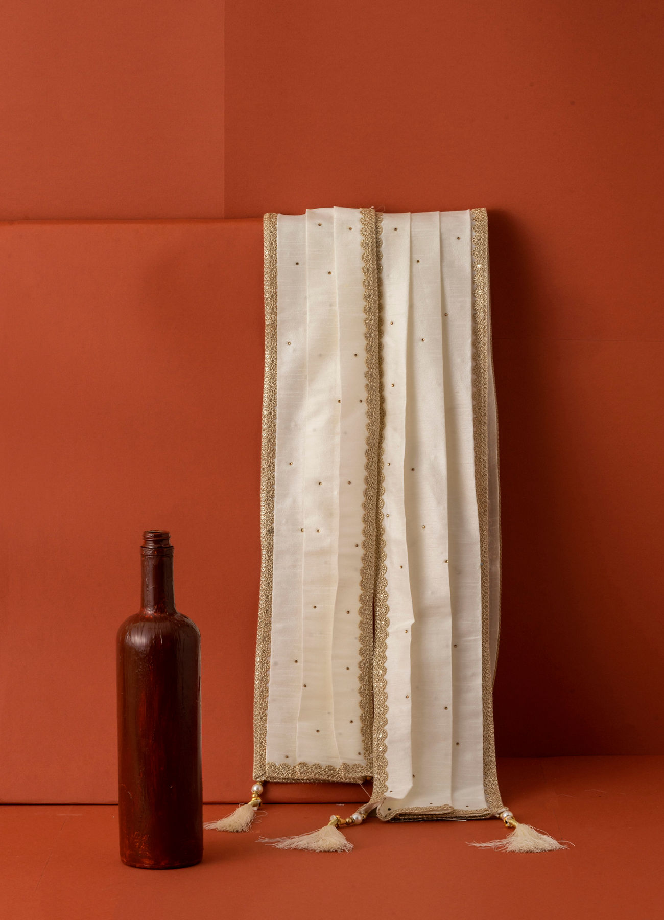 Manyavar Men Cream Gota Patti Bordered Stole