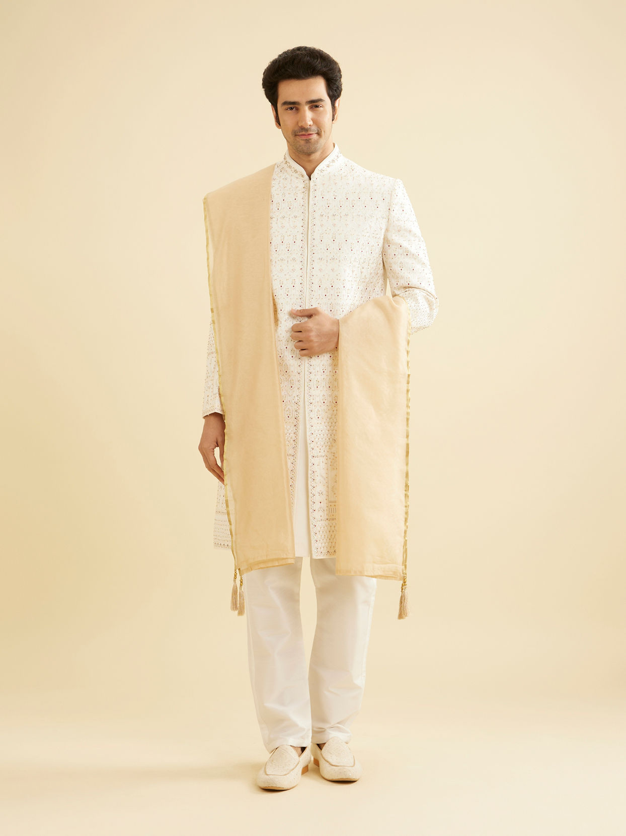 Manyavar Men Beige Chanderi Festive Dupatta image number 2