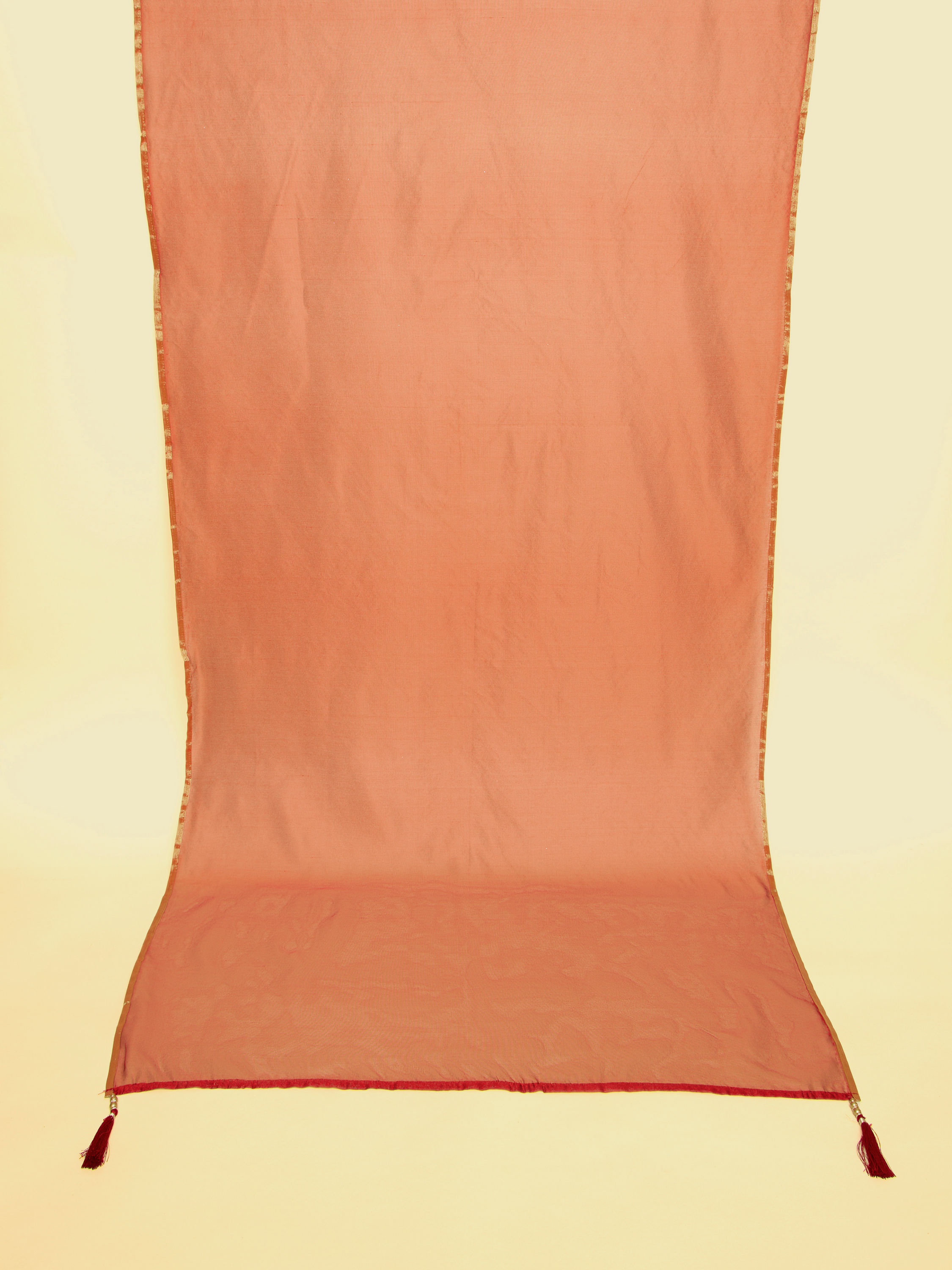 Manyavar Men Maroon Chanderi Dupatta