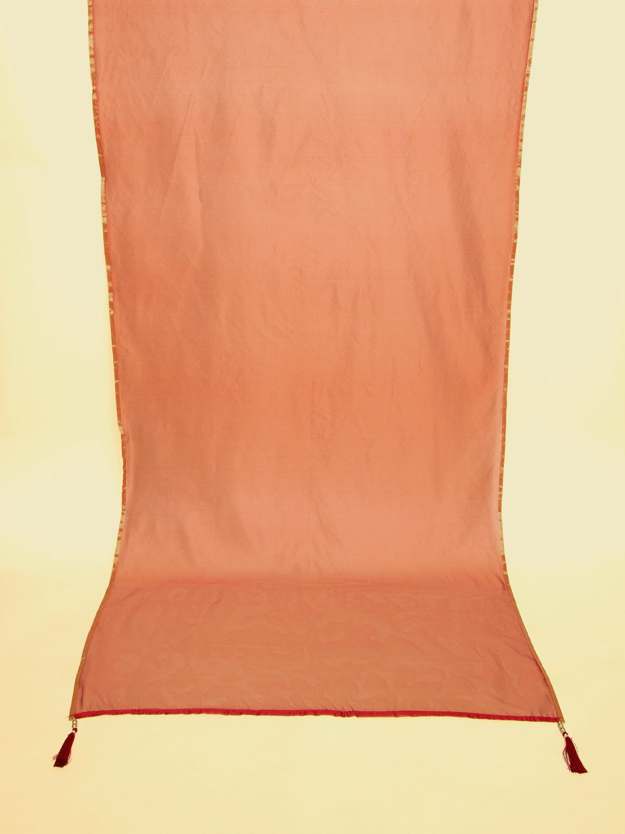 Manyavar Men Maroon Chanderi Dupatta