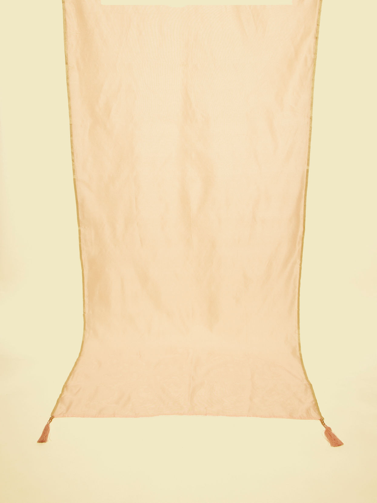 Manyavar Men Peach Chanderi Celebration Dupatta
