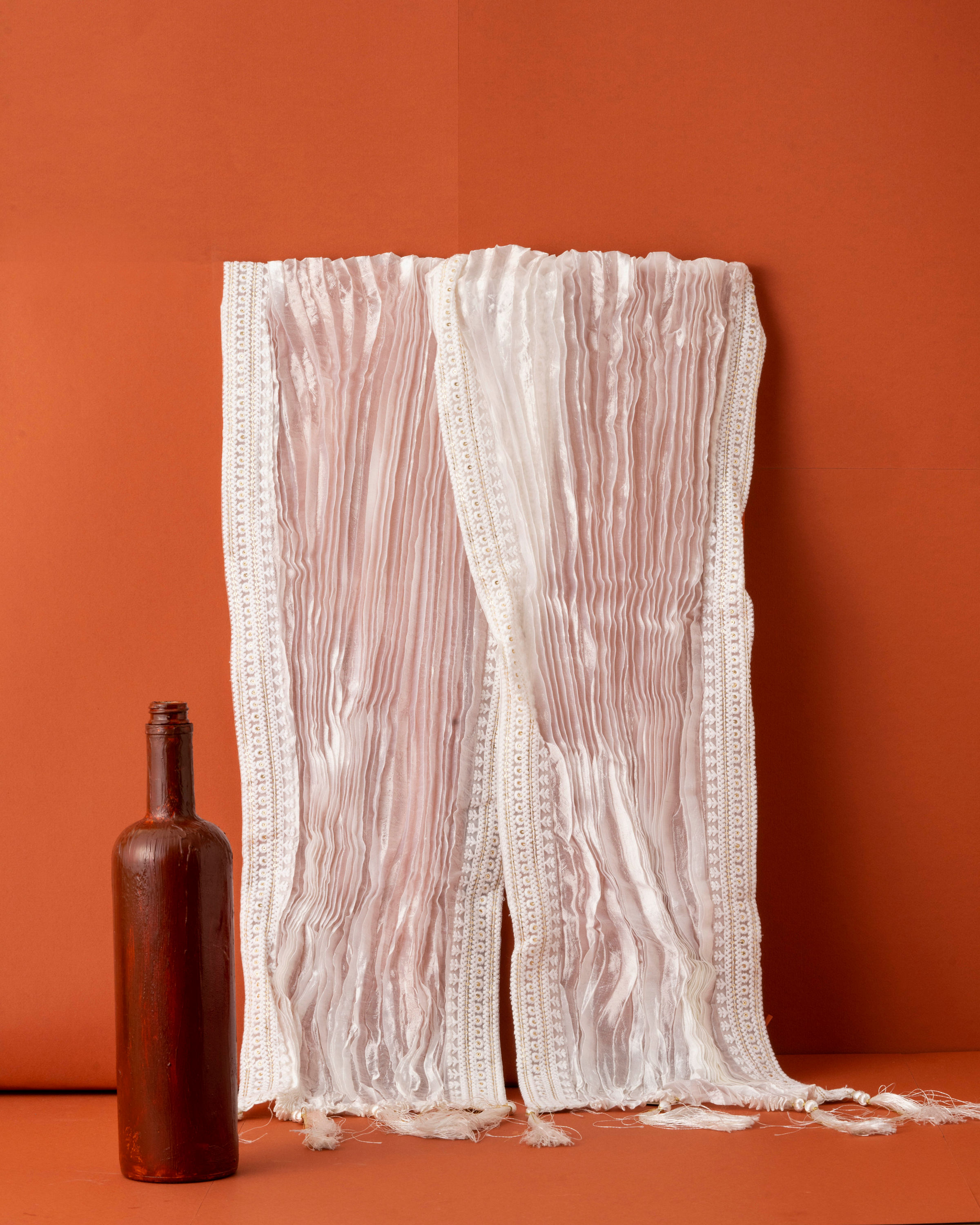 Manyavar Men Ethereal White Dupatta