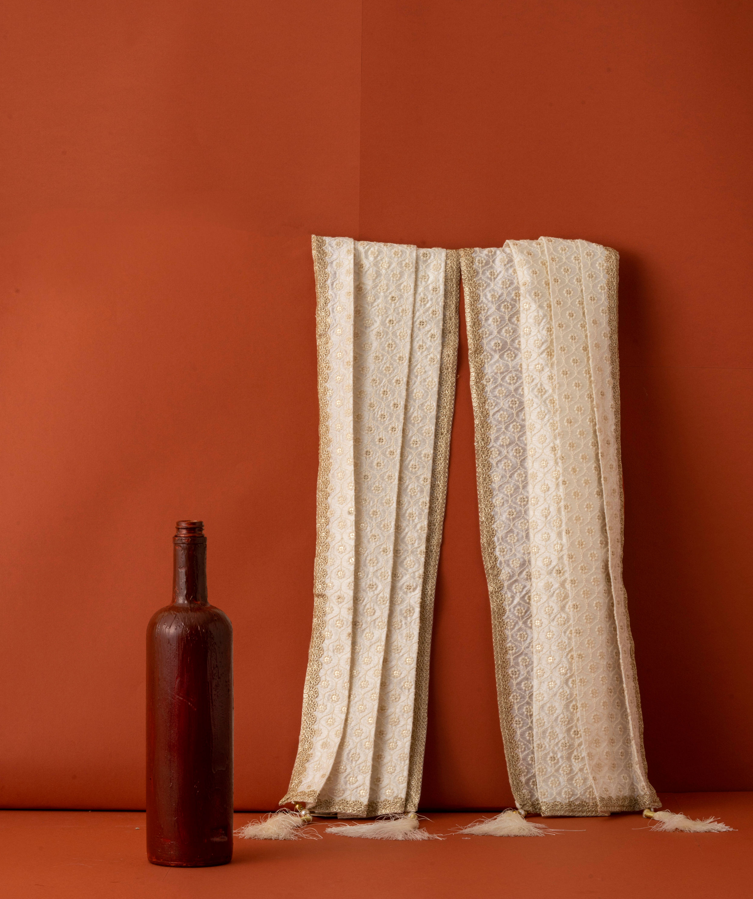 Manyavar Men Cream Elegance Dupatta