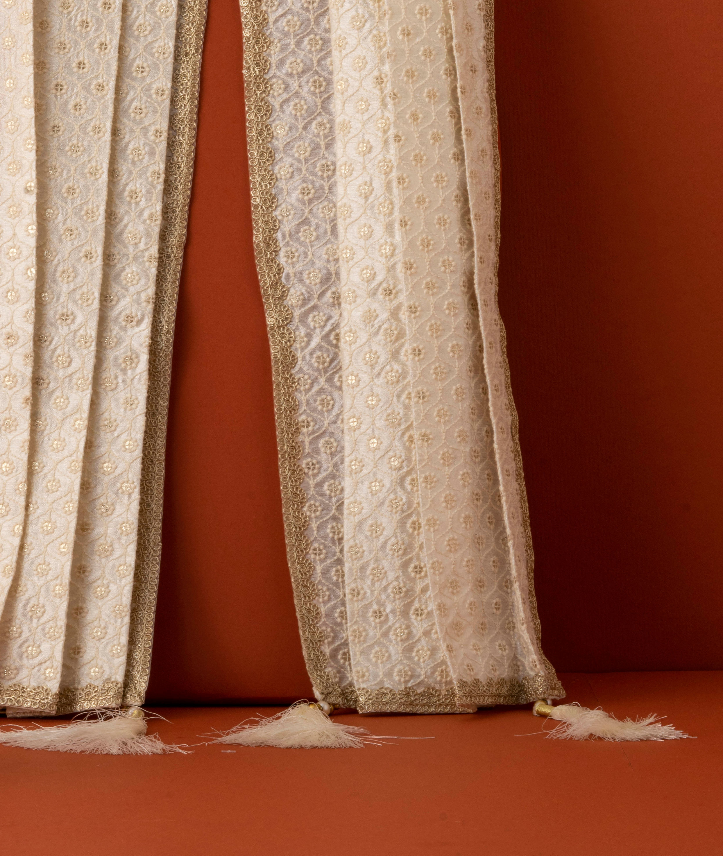 Manyavar Men Cream Elegance Dupatta