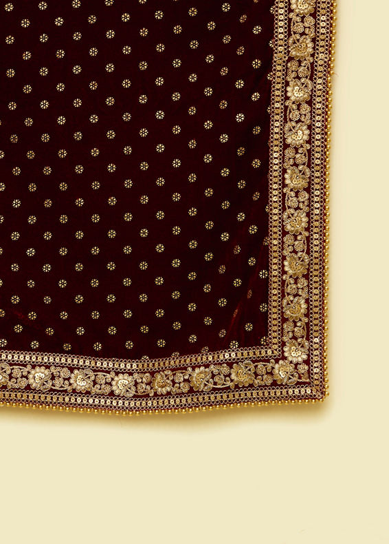 Manyavar Men Maroon Velvet Grandeur Dupatta