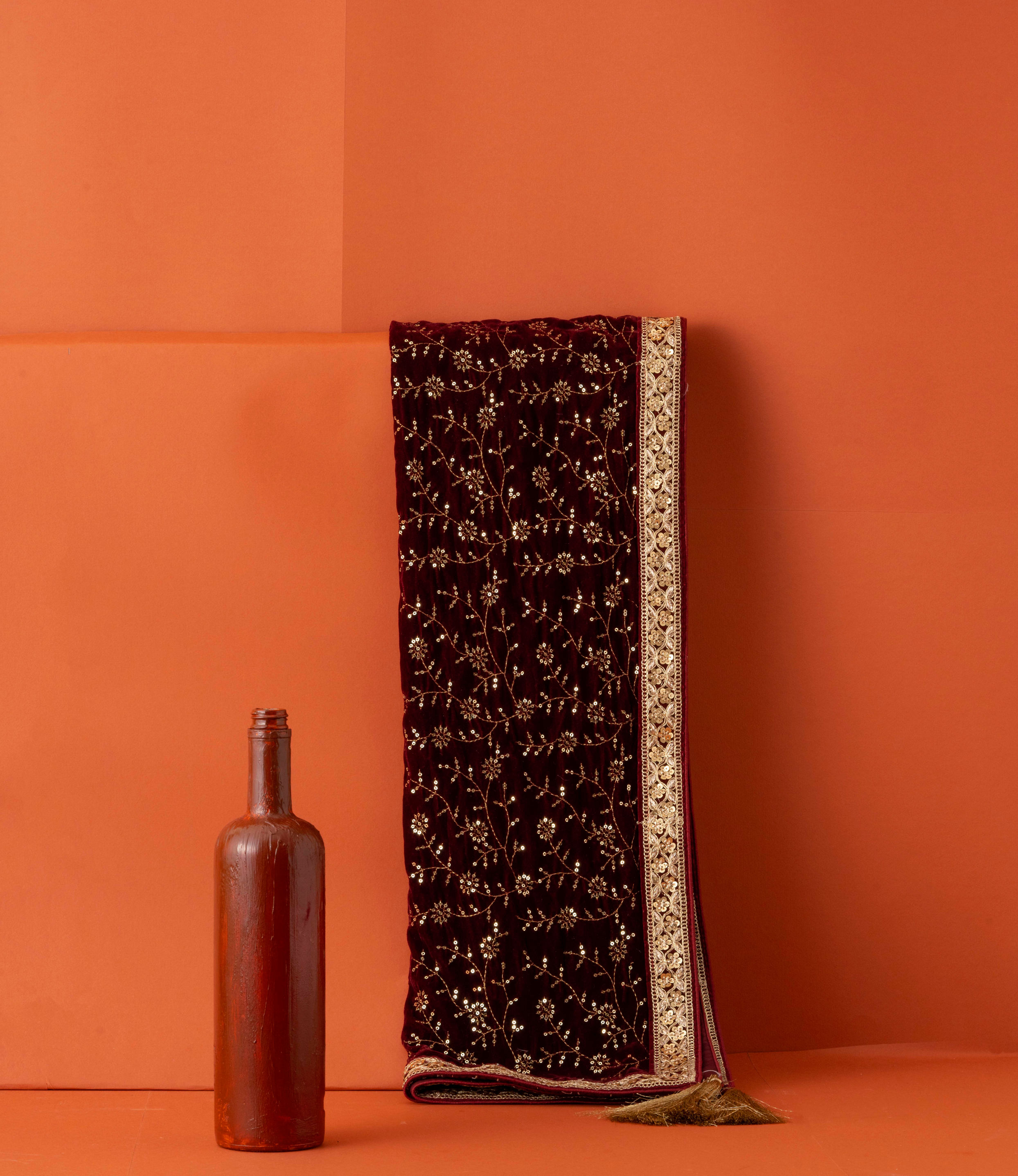 Manyavar Men Rich Maroon Velvet Dupatta