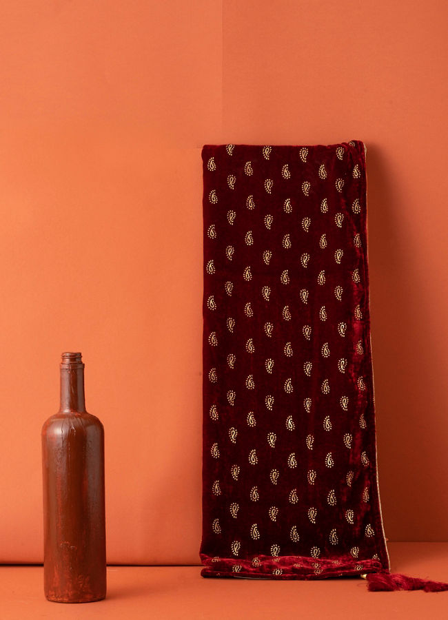 Manyavar Men Maroon Velvet Festive Dupatta