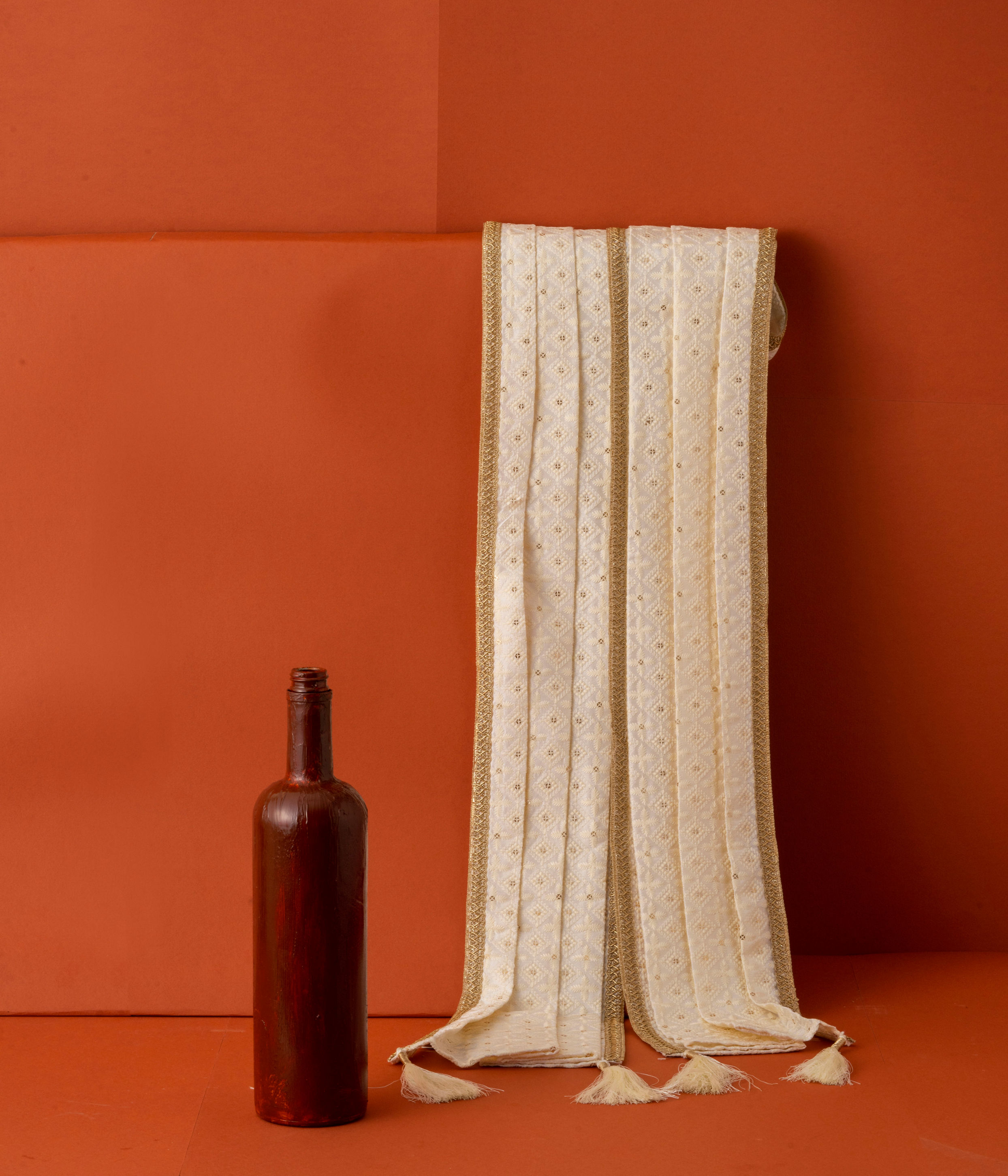 Manyavar Men Creamy Elegance Dupatta