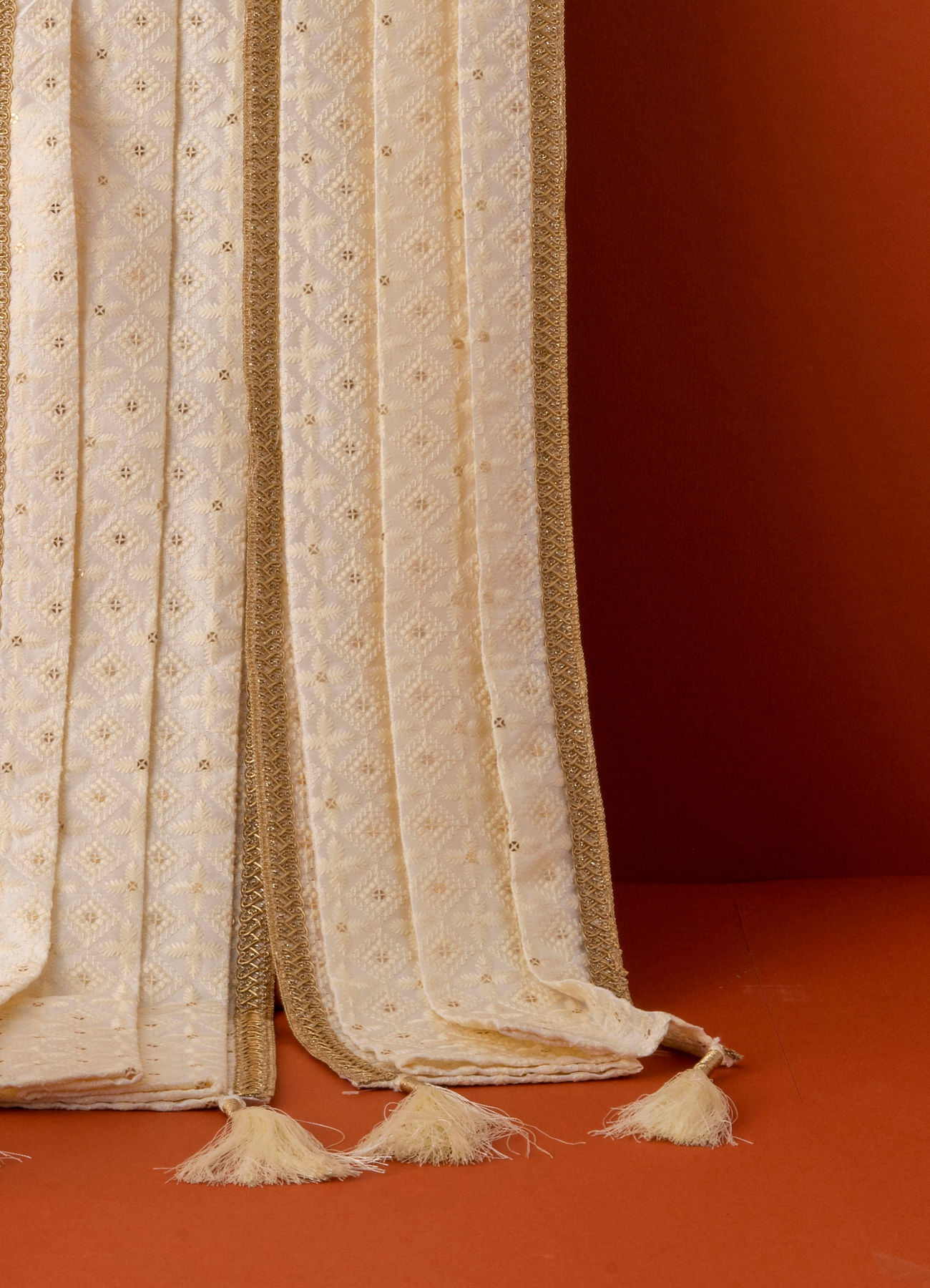 Manyavar Men Creamy Elegance Dupatta