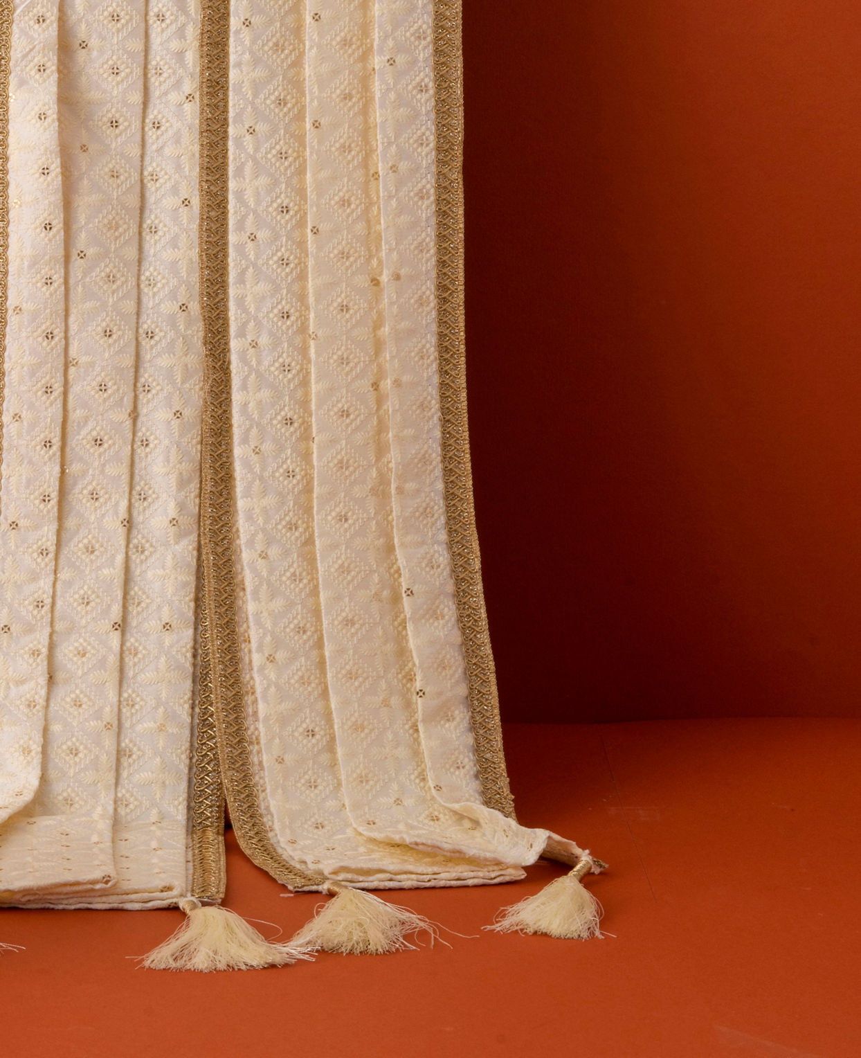 Manyavar Men Creamy Elegance Dupatta