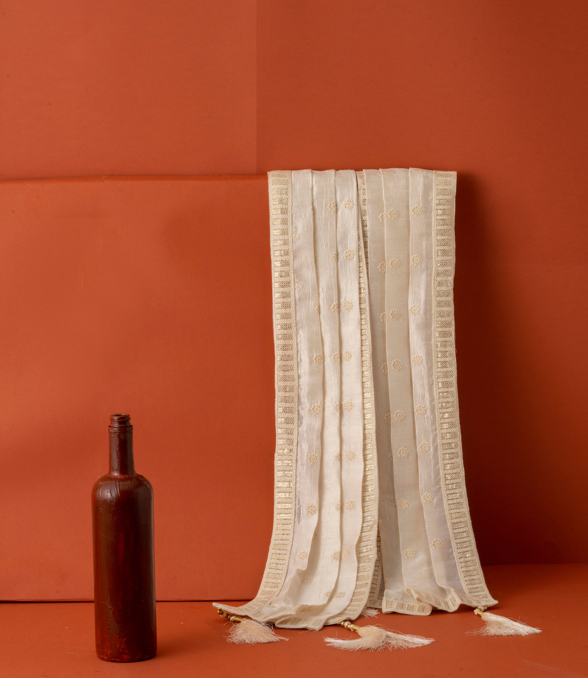 Manyavar Men Cream Delight Dupatta