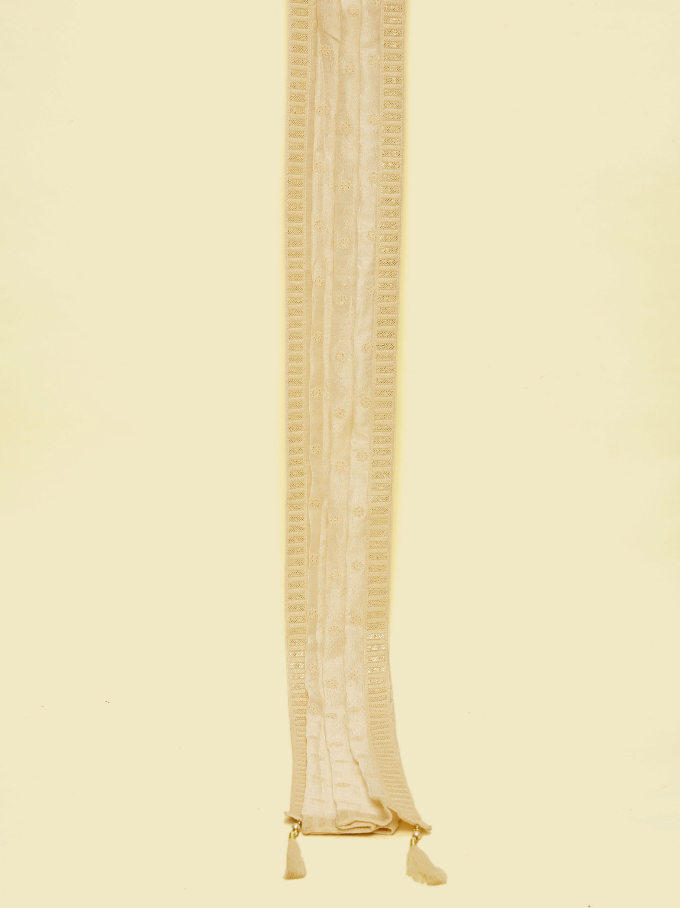 Manyavar Men Cream Delight Dupatta
