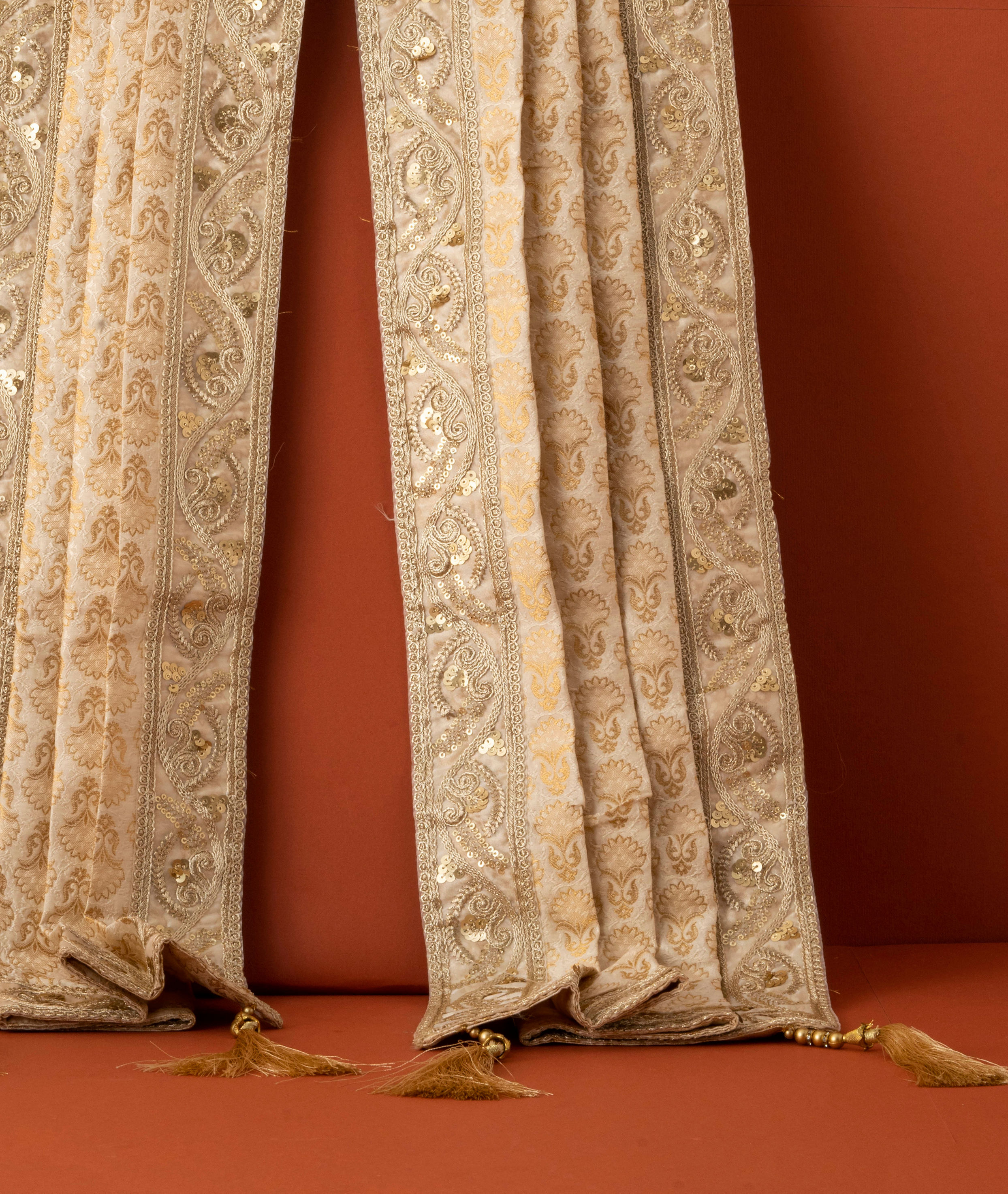 Manyavar Men Soft Beige Pleated Traditional Stole