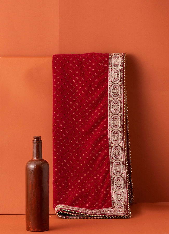 Manyavar Men Cherry Red Floral Motif Dupatta