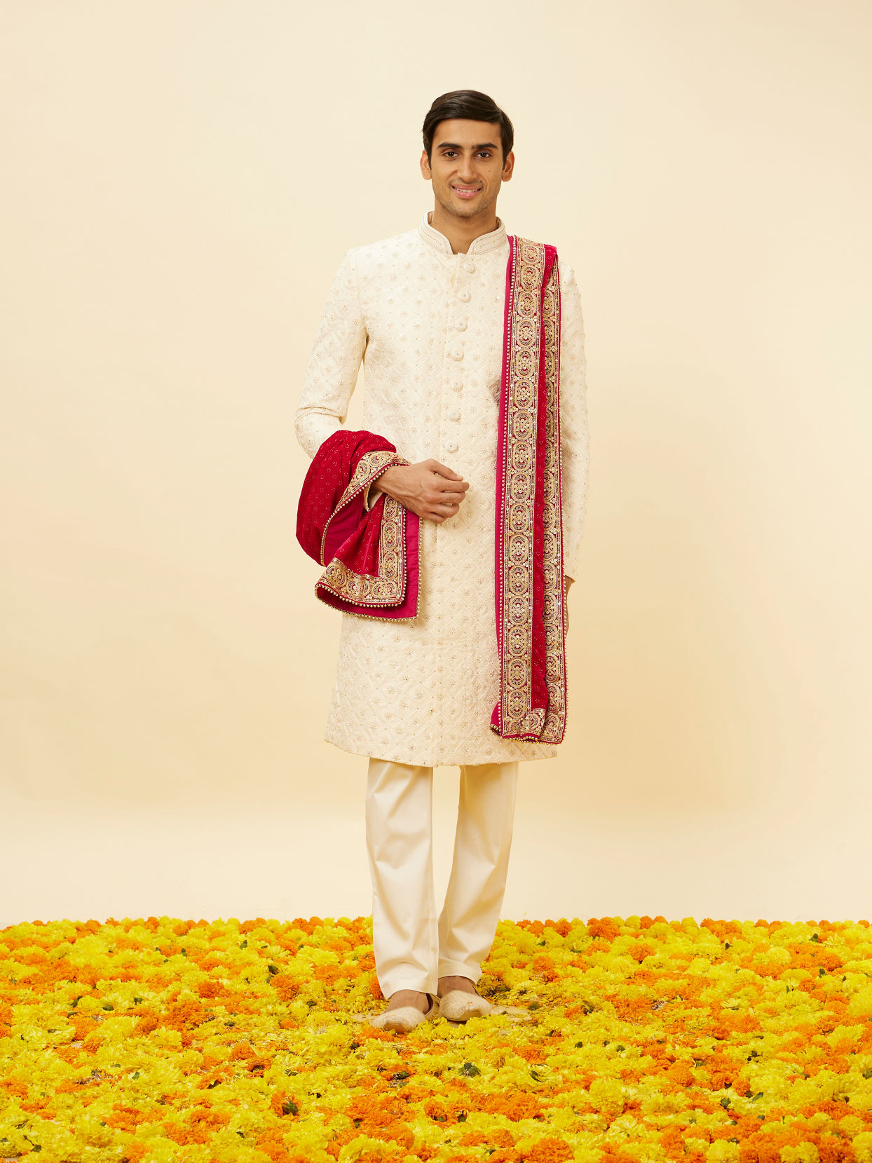 alt message - Manyavar Men Cherry Red Floral Motif Dupatta image number 2