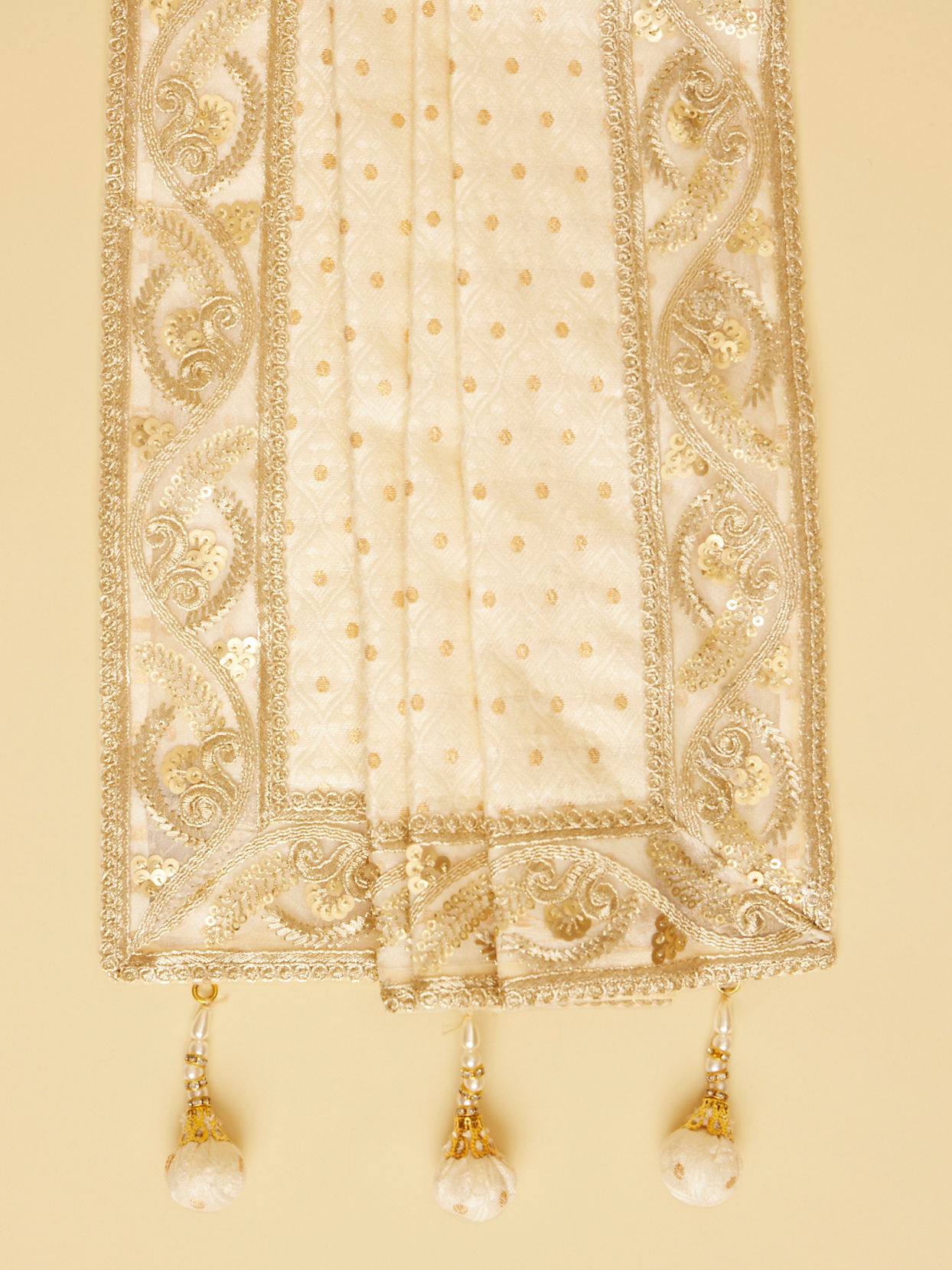 Manyavar Men Snow White Gota Patti Bordered Stole