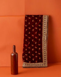 Manyavar Men Maroon Paisley Motif Dupatta