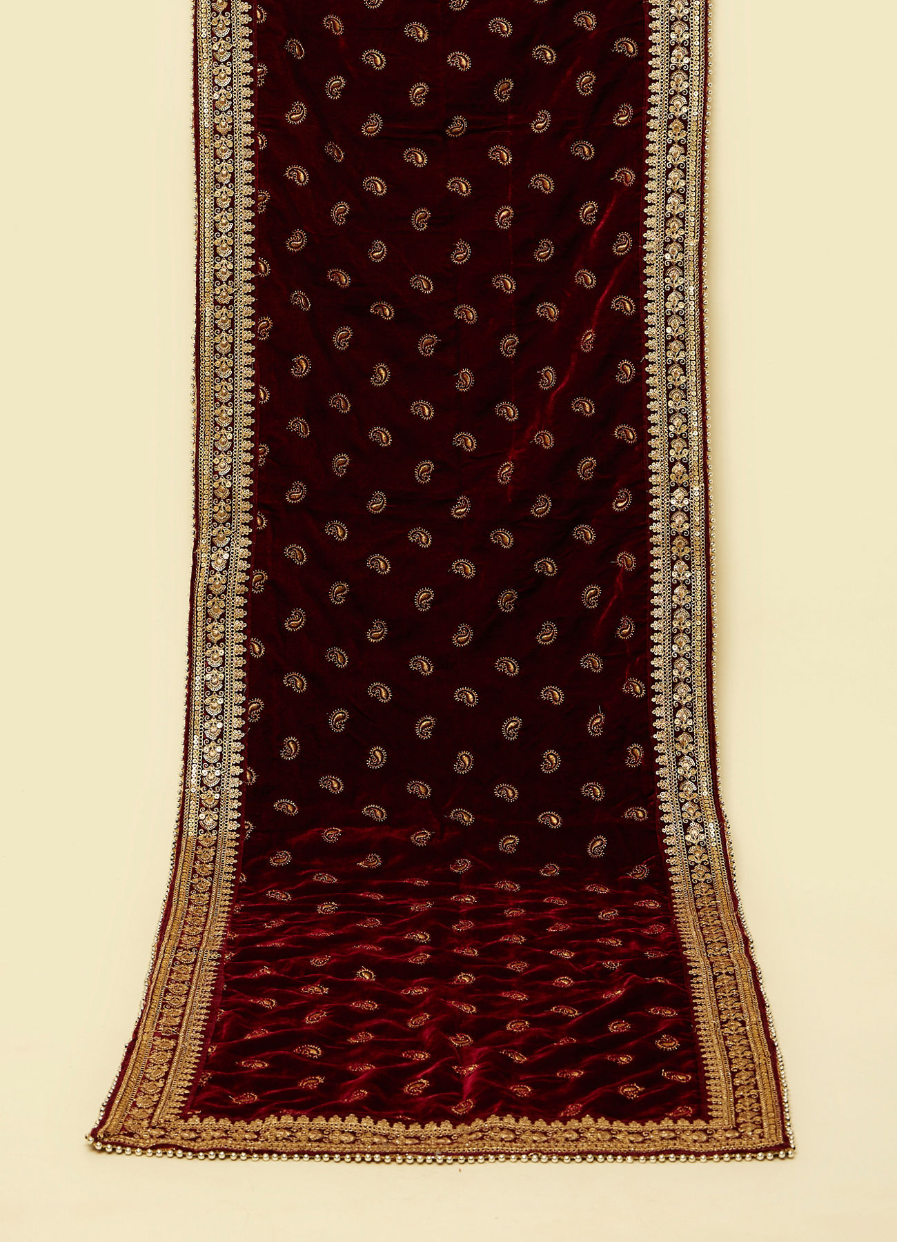 Manyavar Men Maroon Paisley Motif Dupatta