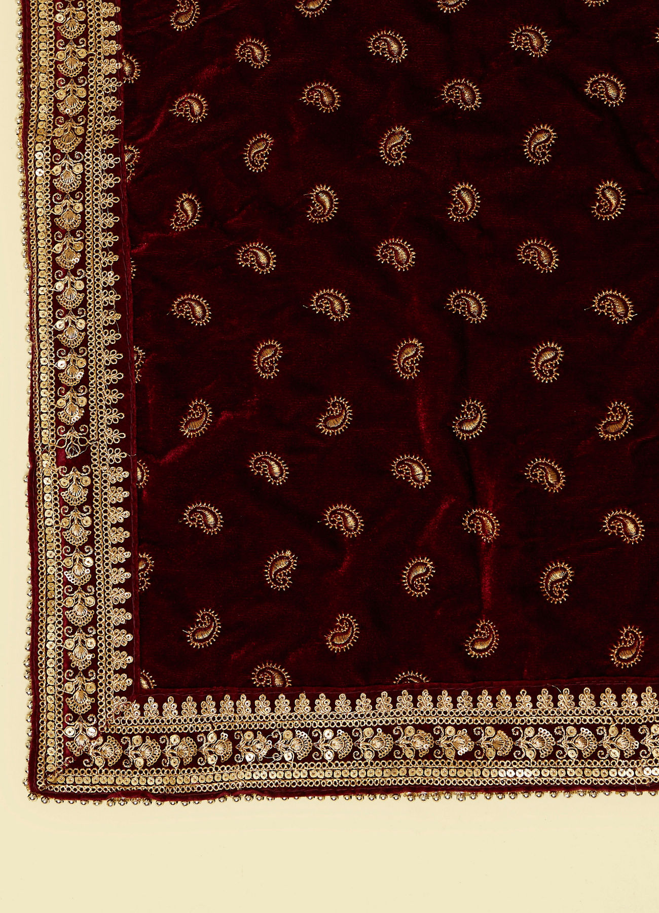 Manyavar Men Maroon Paisley Motif Dupatta