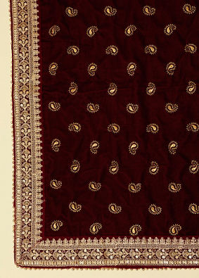 alt message - Manyavar Men Deep Maroon Paisley Embroidered Dupatta image number 1