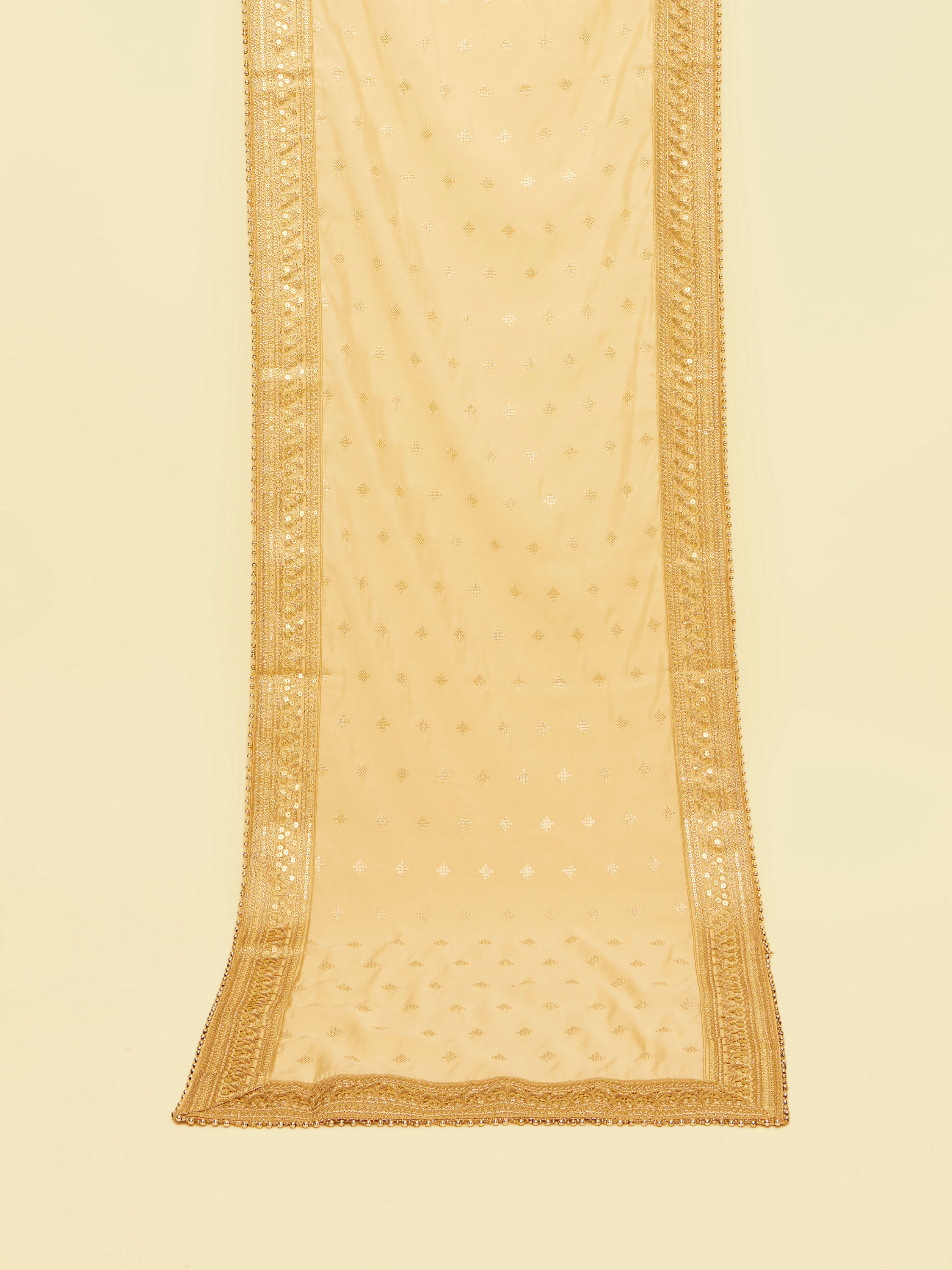 Manyavar Men Beige Sophisticated Dupatta