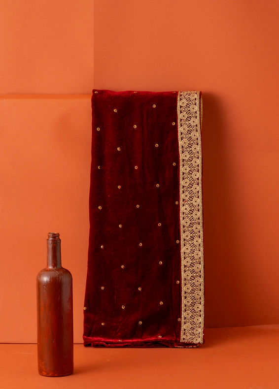 Manyavar Men Maroon Filigree Embellished Dupatta