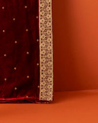 Manyavar Men Maroon Filigree Embellished Dupatta