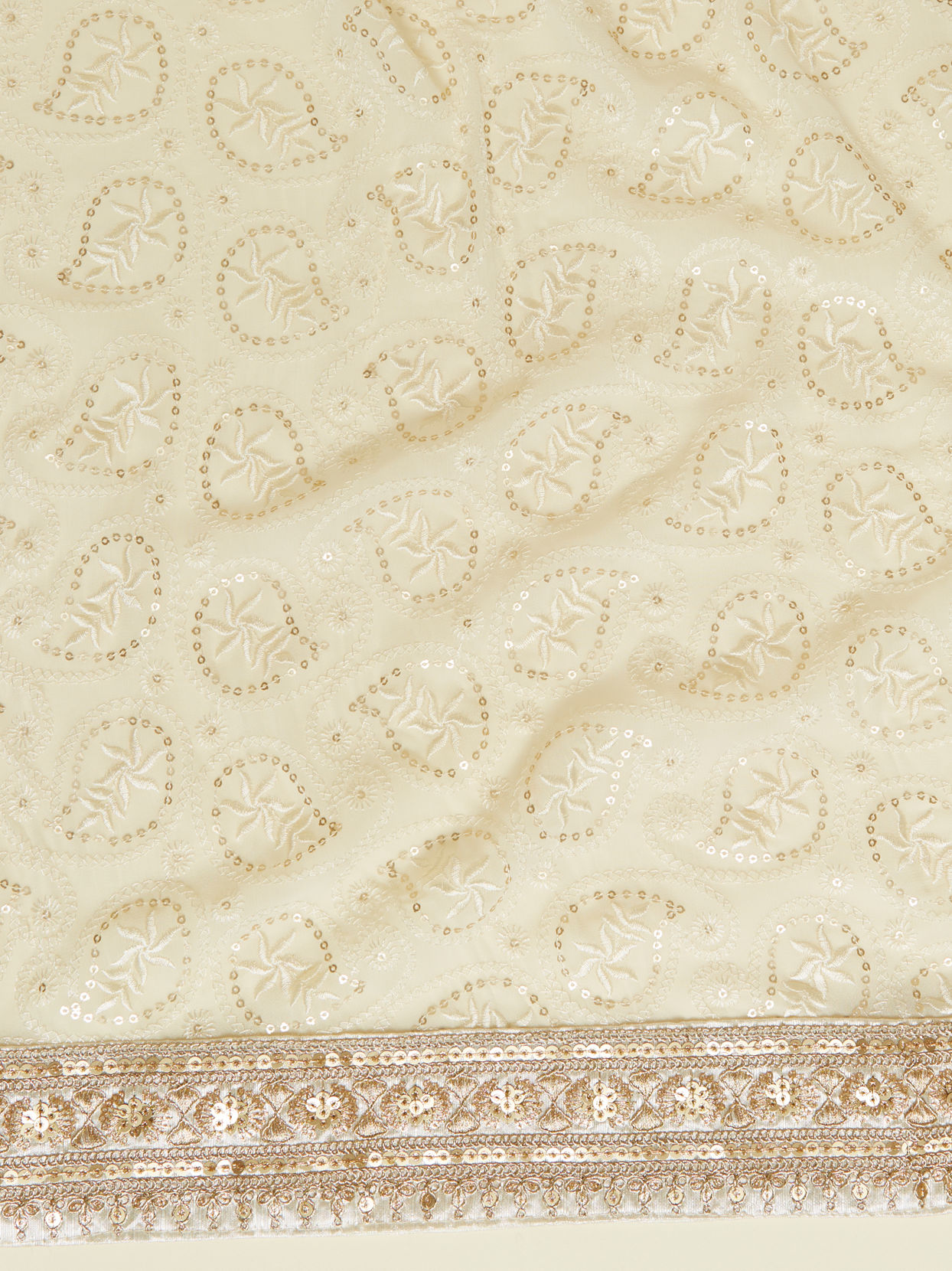 Manyavar Men Pristine White Chikankari Sequined Stole