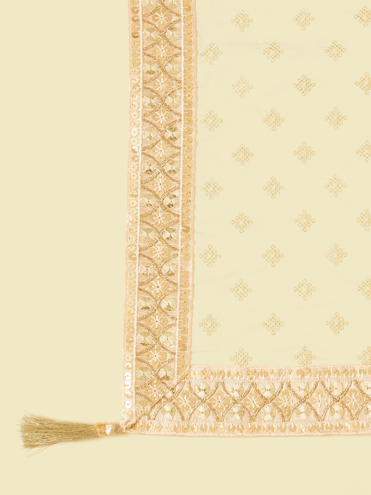 Manyavar Men Cream Flower Patterned Sequined Dupatta