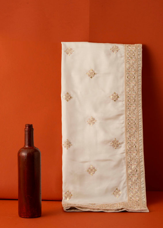 Manyavar Men Warm White Regal Satin Dupatta