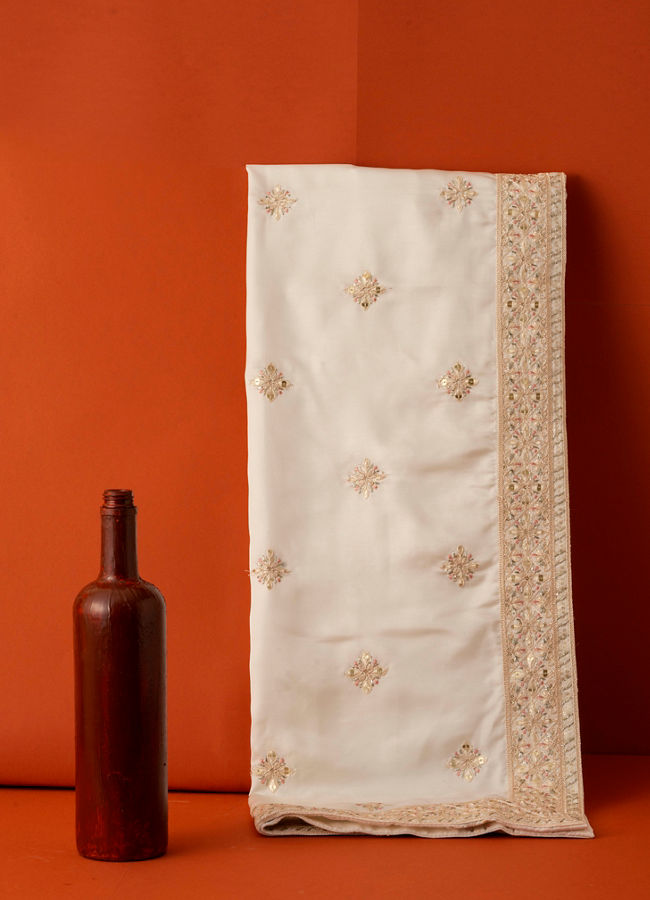 Manyavar Men Warm White Regal Satin Dupatta