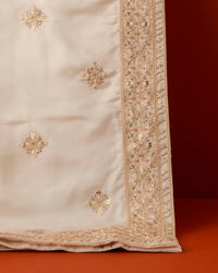 Manyavar Men Warm White Regal Satin Dupatta