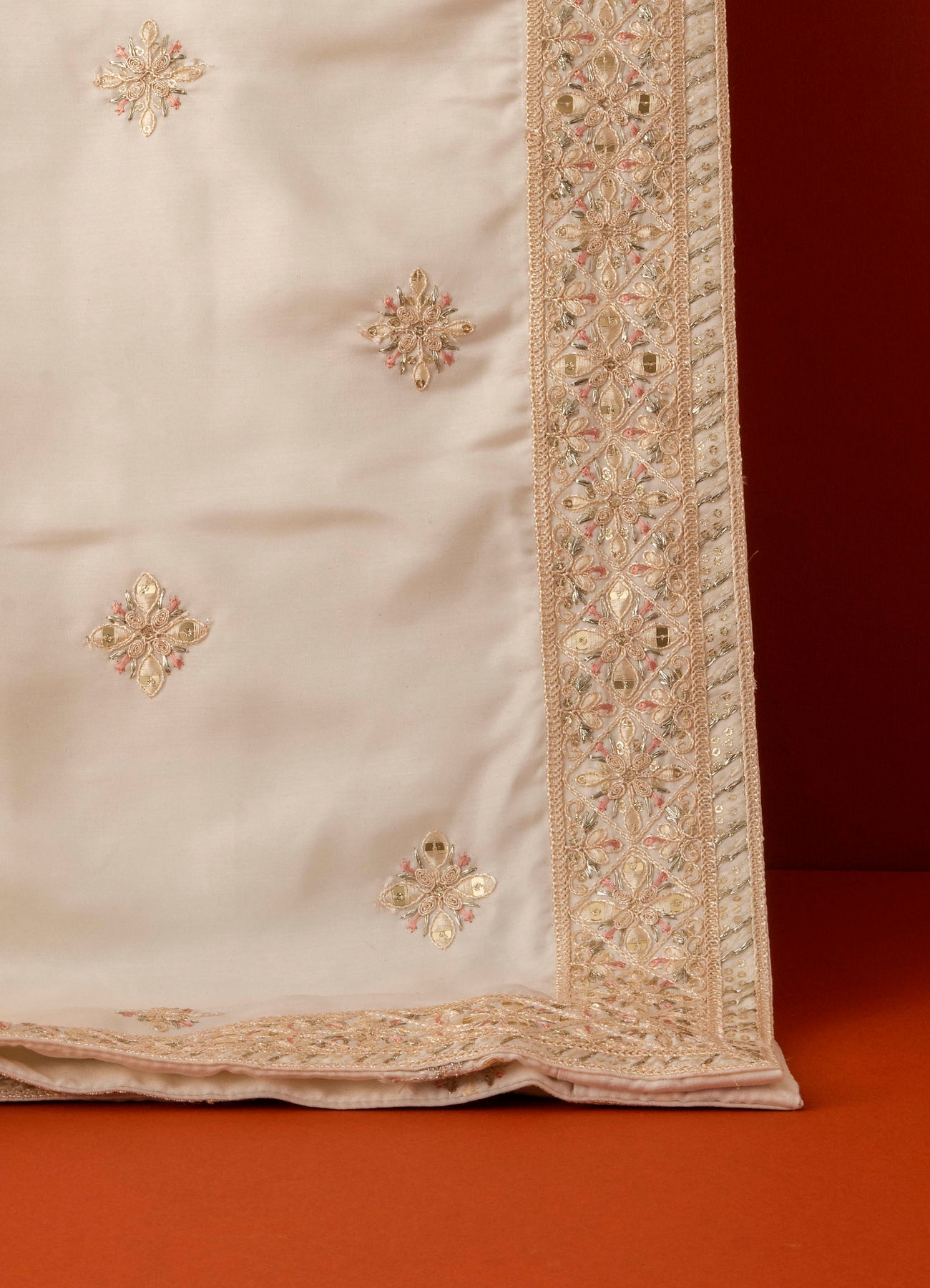 Manyavar Men Warm White Regal Satin Dupatta