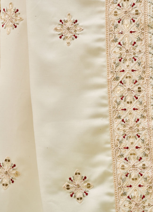 Manyavar Men White Satin Dupatta with Embroidery
