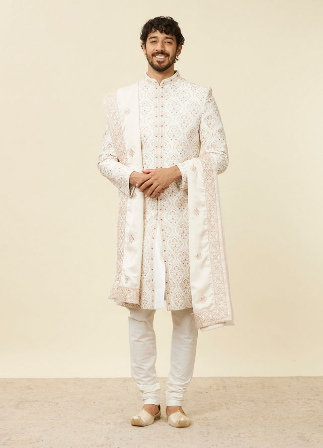 alt message - Manyavar Men Beige Sequin Satin Dupatta image number 2