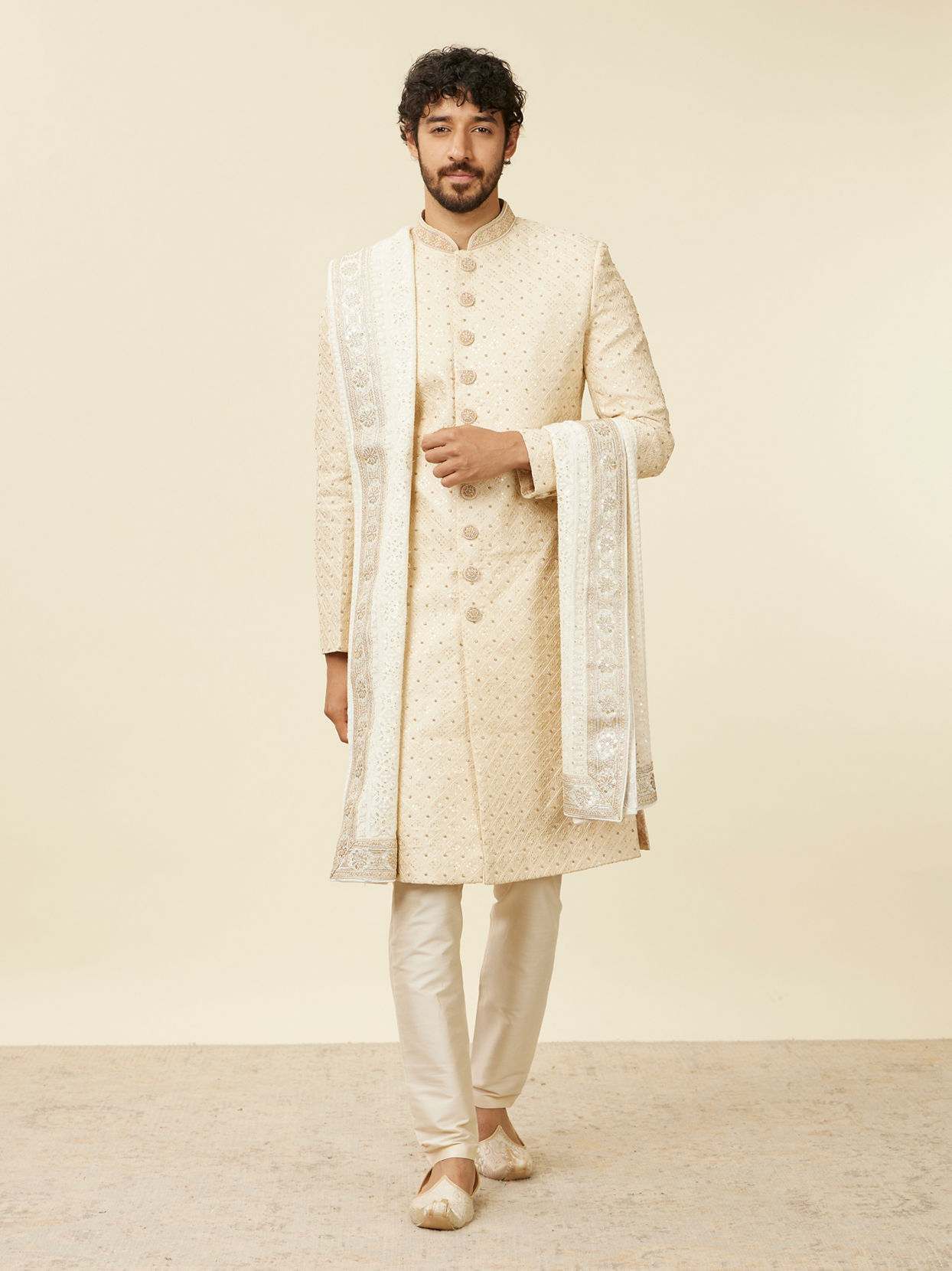 alt message - Manyavar Men Cream Chikankari Sequin Georgette Dupatta image number 2