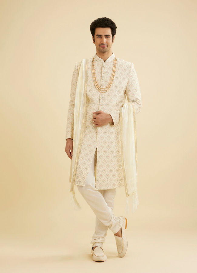Manyavar Men Creamy Radiance Dupatta