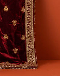 Manyavar Men Maroon Mellifluous Velvet Dupatta