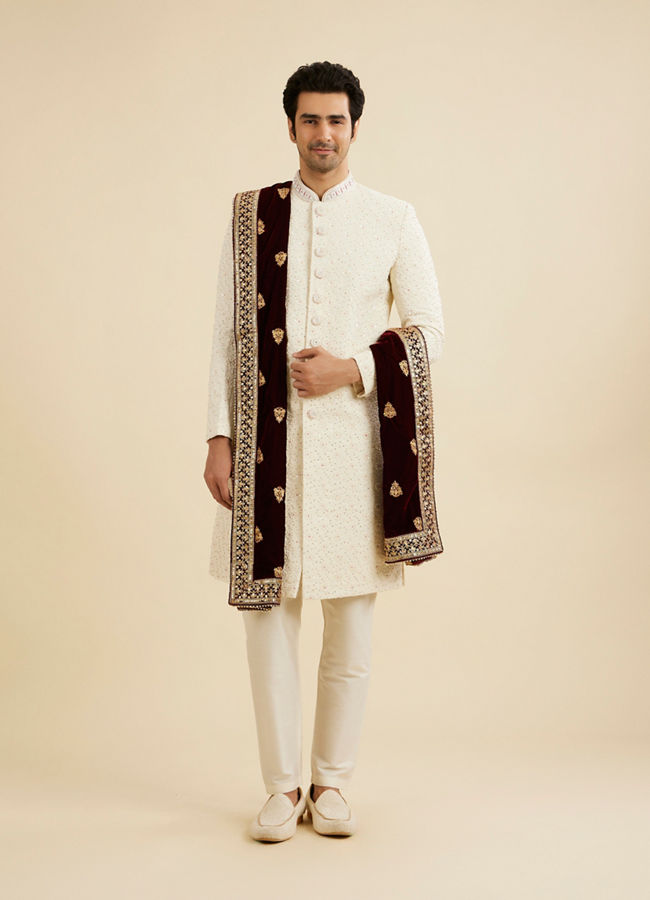 Manyavar Men Maroon Mellifluous Velvet Dupatta