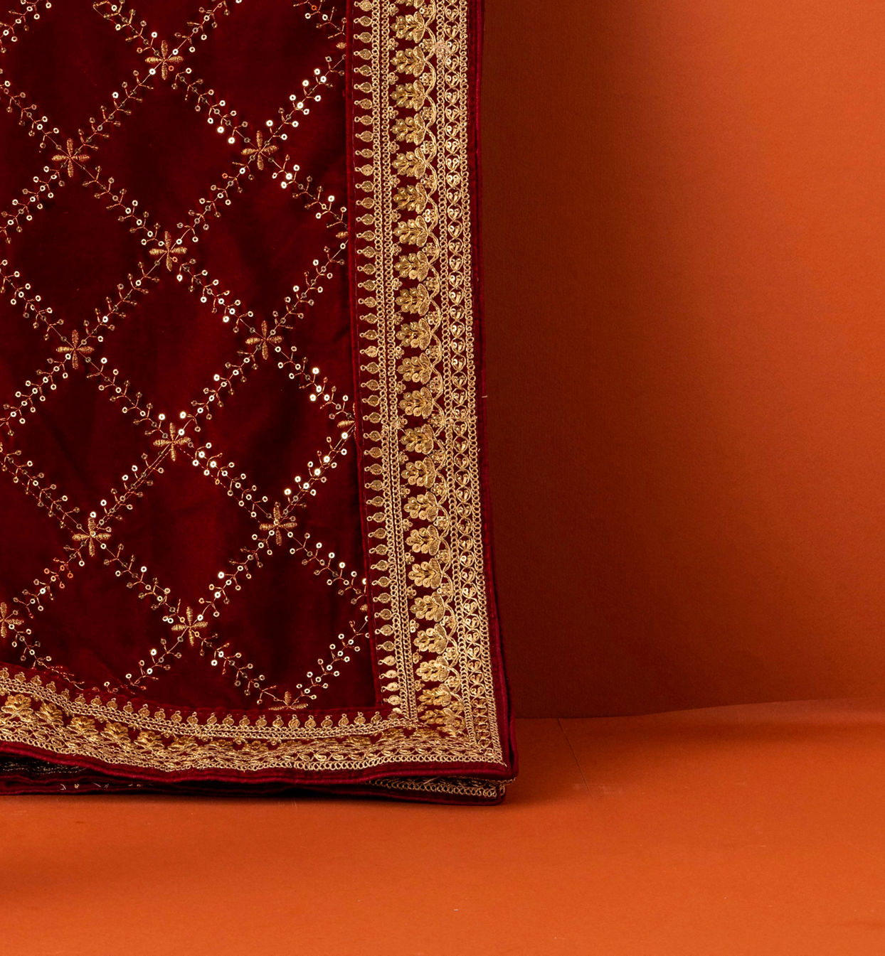 Manyavar Men Velvet Red Dappled Dupatta