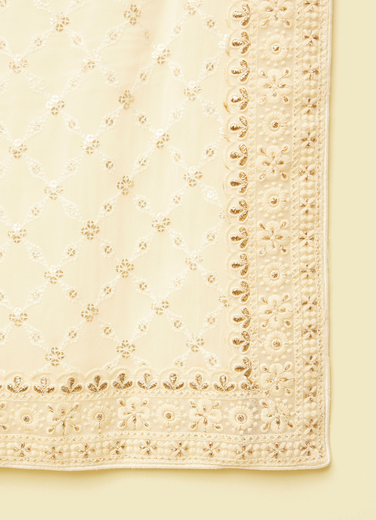Manyavar Men Elegant Warm White Georgette Dupatta