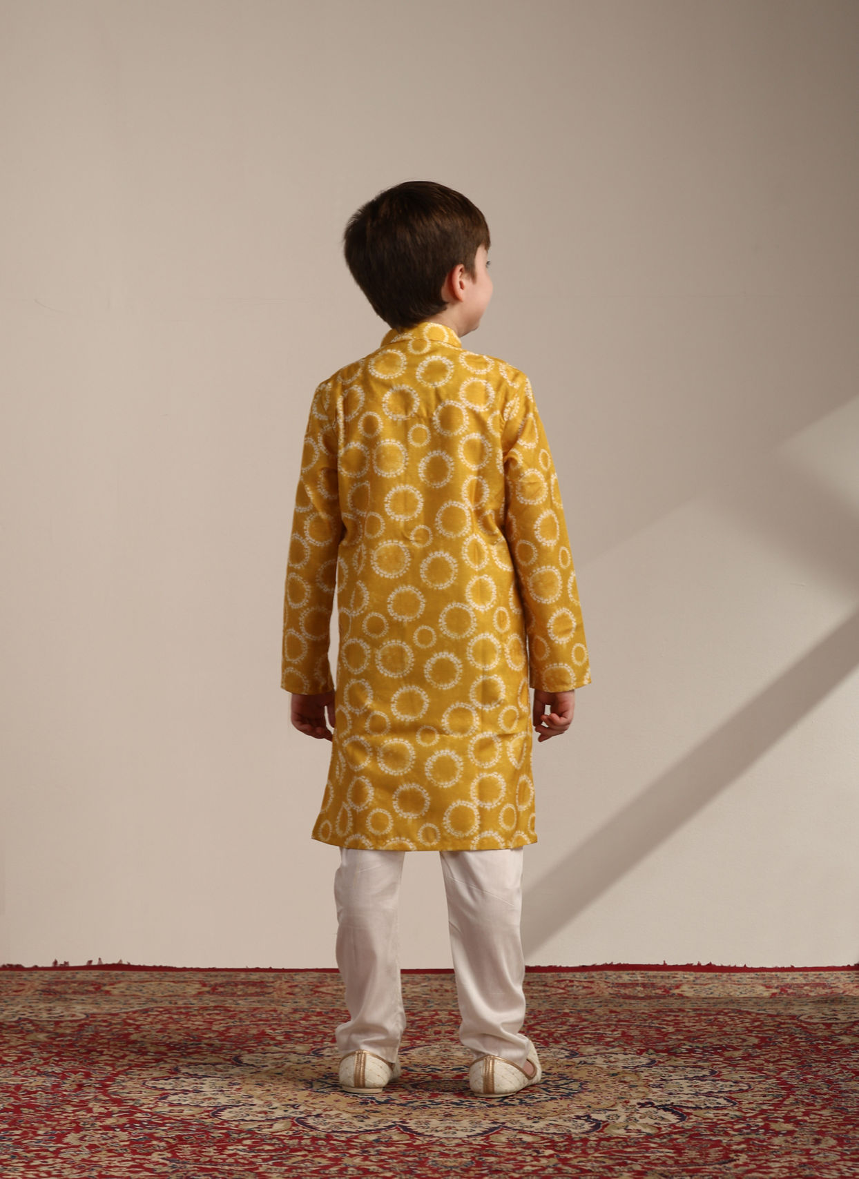 Boys Sunrise Orange Tie-Dye Inspired Kurta image number 4