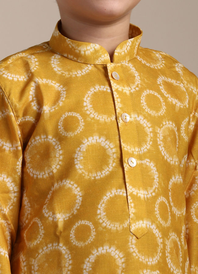 Manyavar Boys Boys Sunrise Orange Tie Dye Inspired Kurta Set