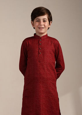 Boys Coral Red Self Patterned Kurta Set image number 0