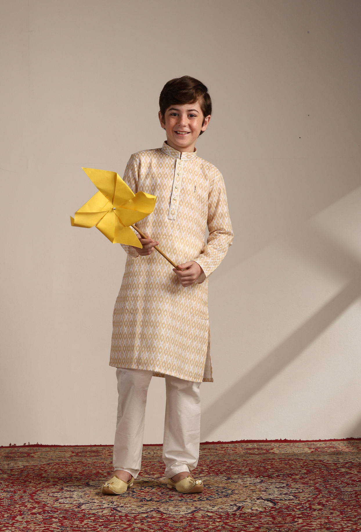 Boys Biscuit Beige Criss Cross Patterned Kurta Set image number 2