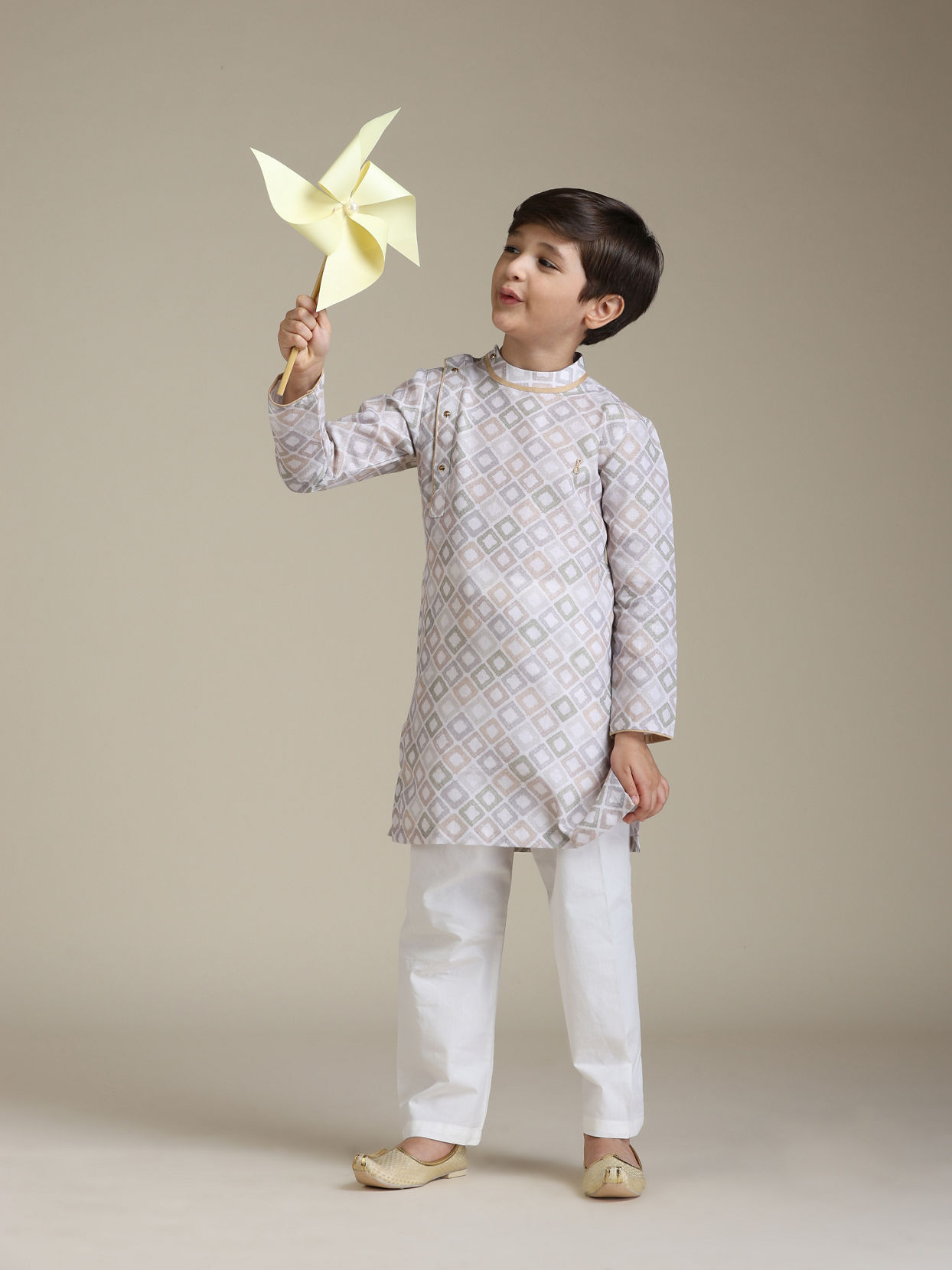 Manyavar Boys Boys Warm White Square Print Angrakha Kurta Set